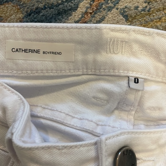 Kut from the Kloth - size 0, white; Catherine boyfriend jeans. - Picture 2 of 4